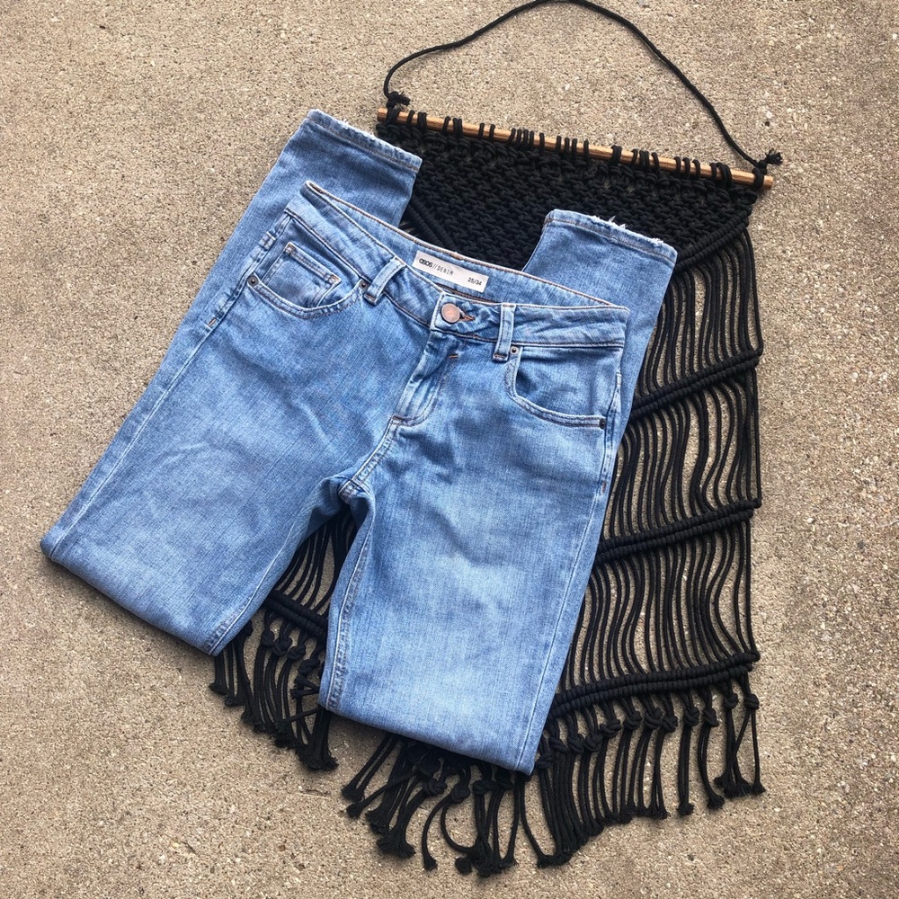 ASOS Distressed Jeans Size 25